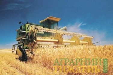Жнива-2018: В Україні завершується збирання ранніх зернових