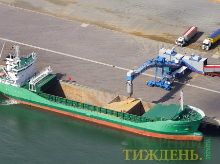 Минулого тижня морпорти України скоротили відвантаження зерна на експорт