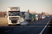 Кількість перевезень українських компаній до Польщі у 2023 році зросла за рахунок імпорту палива та гуманітарних вантажів