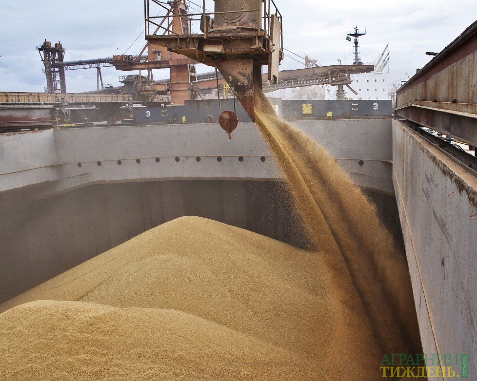 «Прометей» активно экспортирует зерновые на условиях FOB