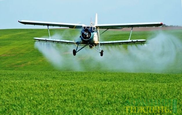 Авіаоброблення полів пестицидами та агрохімікатами можуть здійснювати лише сертифіковані авіакомпанії