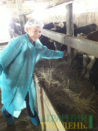 Дітям з особливими потребами показали, як працює молочна ферма