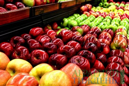В Украине отмечен низкий спрос на яблоко