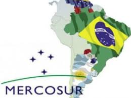 ЕС: Сделка с МЕРКОСУР дает доступ 180 000 тонн куриного мяса из Южной Америки