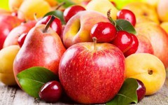 ЄС розблокував імпорт українських яблук, груш та тепличних овочів