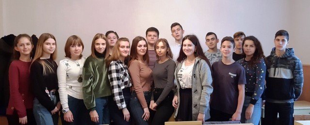 На Черкащині фахівці Держпродспоживслужби провели для молоді навчання із захисту споживчих прав