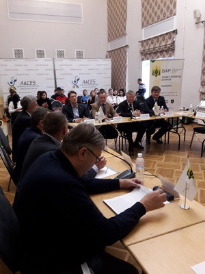 Литовські експерти застерегли Україну від своїх помилок у земельній реформі