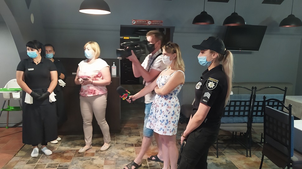 На Чернігівщині Держпродспоживслужба з правоохоронцями та ЗМІ перевірили суб’єктів господарювання на дотримання карантинних вимог