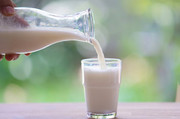 Молоко-сировина знову дорожчає