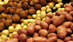 Білорусь постачає в Україну майже 44% всієї імпортованої картоплі