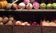 Українці перестали робити великі запаси овочів «на зиму»