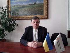 «Активні молоді українці працюють на фермах, але не в Україні» - Павло Коваль