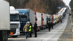 У черзі на кордоні України й Польщі вже менше тисячі вантажівок - посол