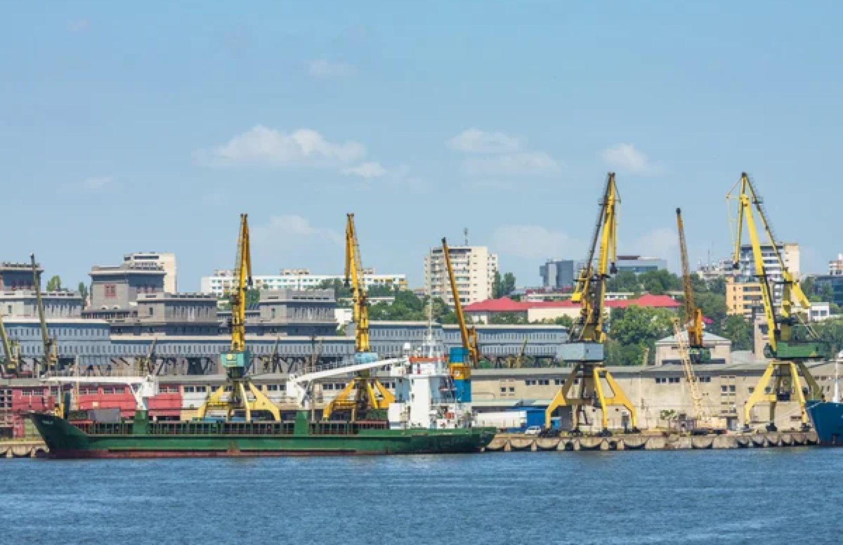 Румунія планує збільшити транзит українського зерна через Дунай