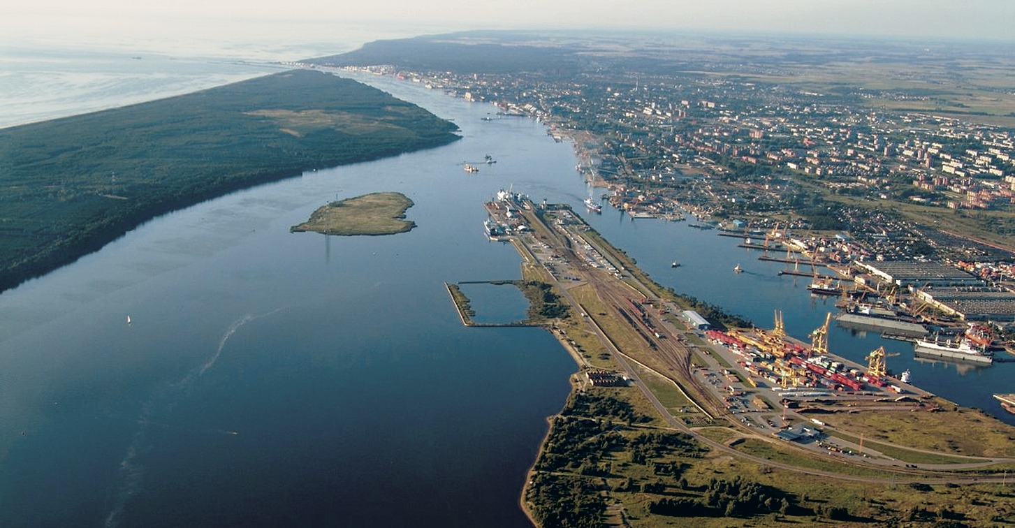 Ставки фрахту на перевезення зерна коустерами з портів Дунаю зросли
