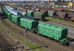 «Укрзалізницю» необхідно позбавити монопольного статусу на ринку залізничних перевезень – глава УАК