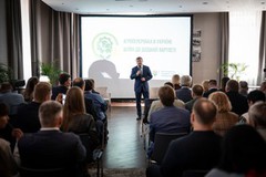 Віталій Коваль обговорив з бізнес-асоціаціями перспективи розвитку агропереробки