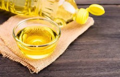 Україна скоротить виробництво соняшникової олії на 10% цього маркетингового року